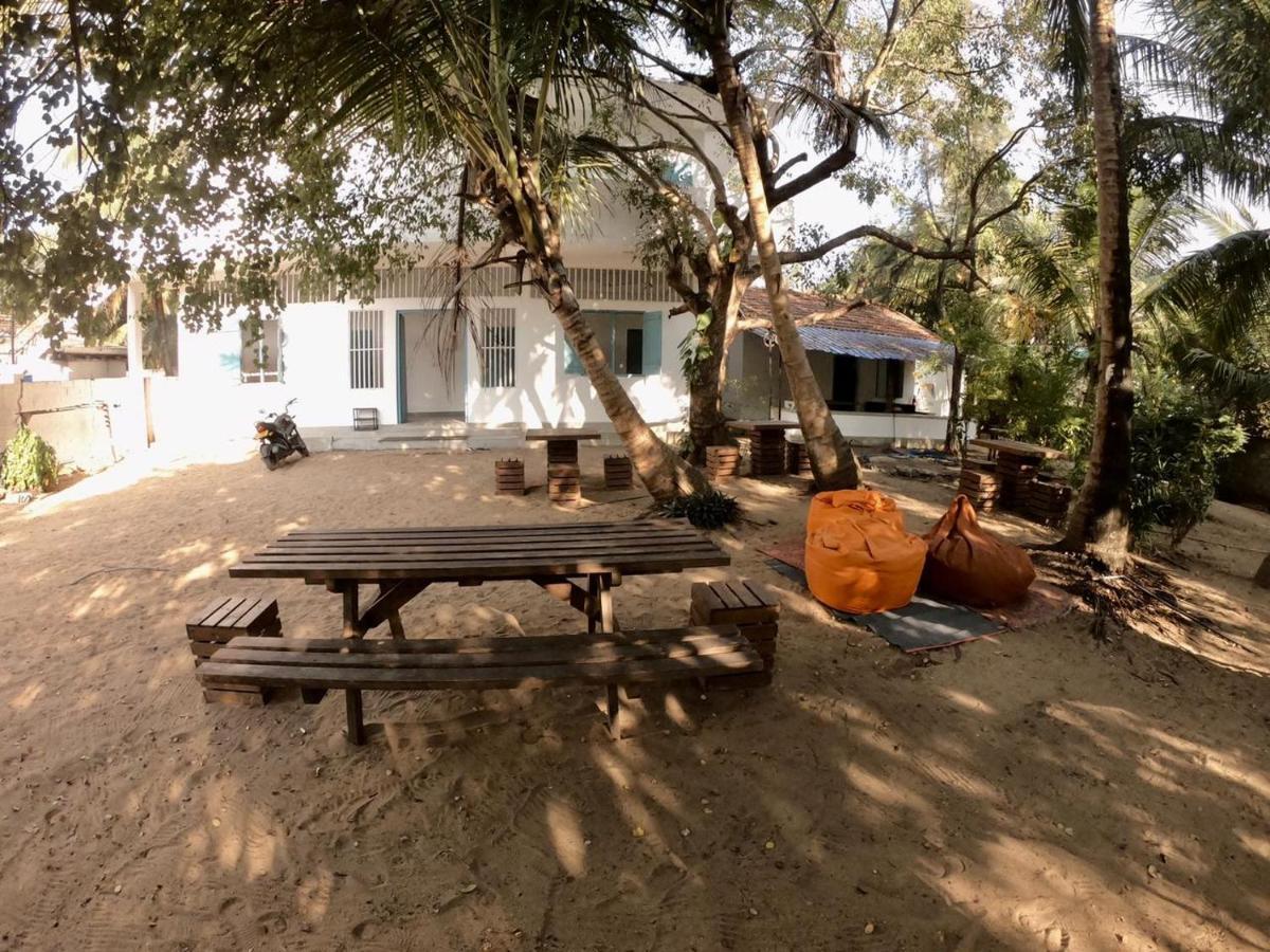 Hangover Hostels Arugam Bay Zewnętrze zdjęcie